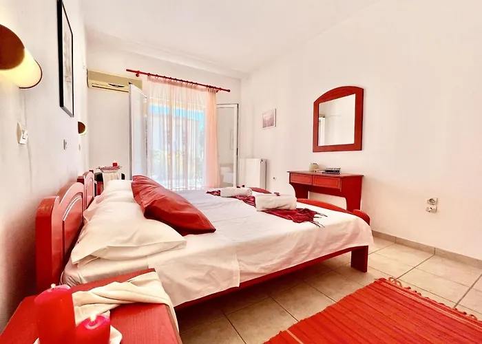Bougarini With Private Pool By Dadovillas Velonádes