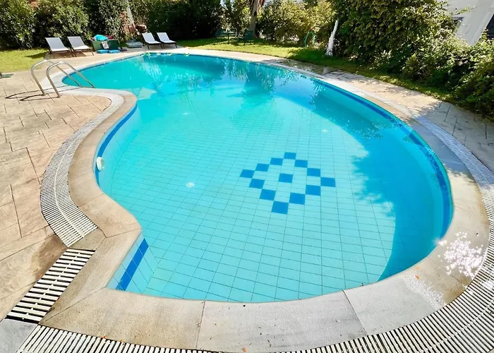Bougarini With Private Pool By Dadovillas Velonádes