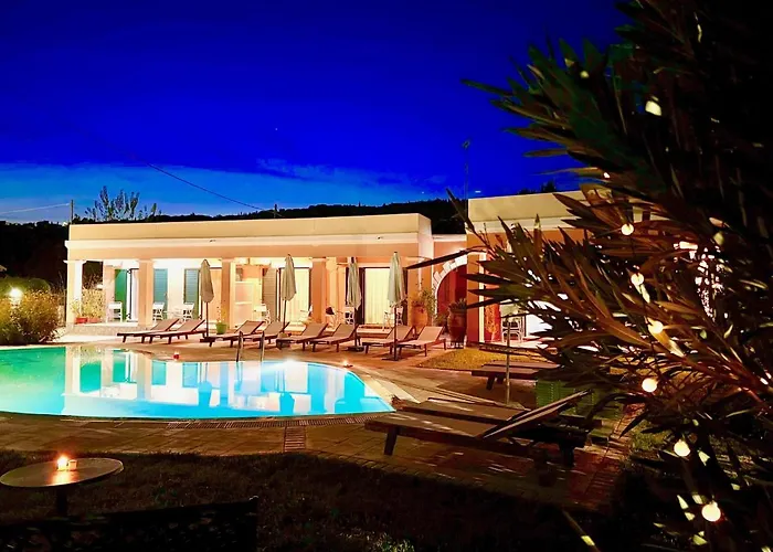 Villa Bougarini With Private Pool By Dadovillas Velonádes