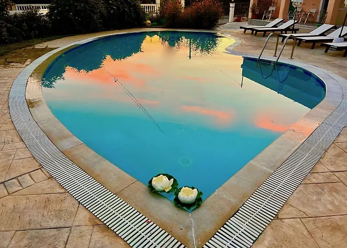 Bougarini With Private Pool By Dadovillas Villa Velonádes
